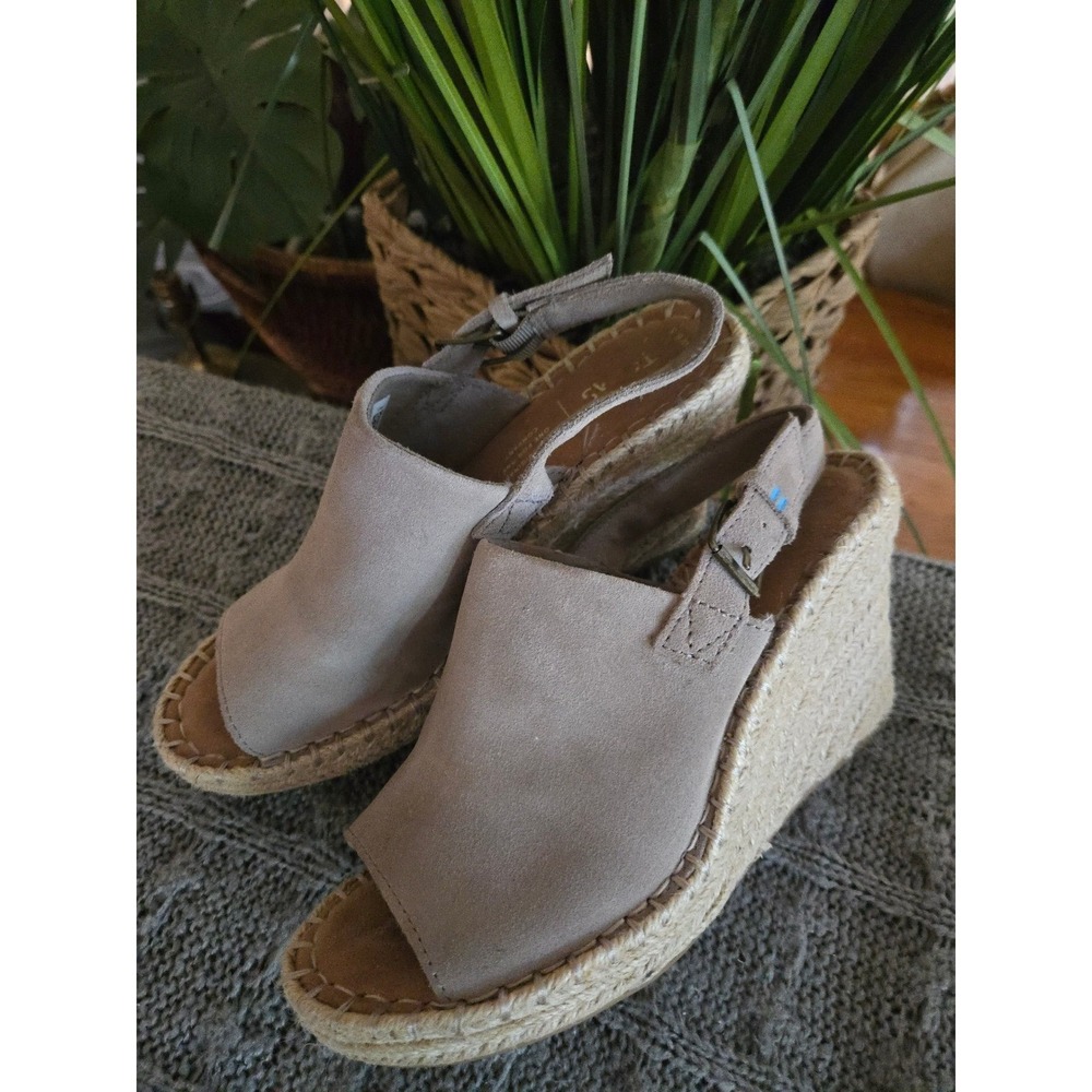 TOMS Monica Taupe Suede Espadrille Wedge Sandals Peep Toe Slingback Size 6.5